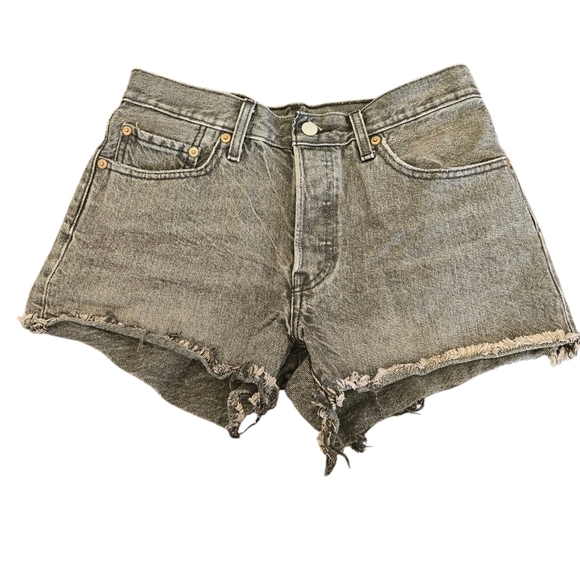 Levi's 501 Button Fly Cutoff Denim Shorts Womens - Picture 2 of 6